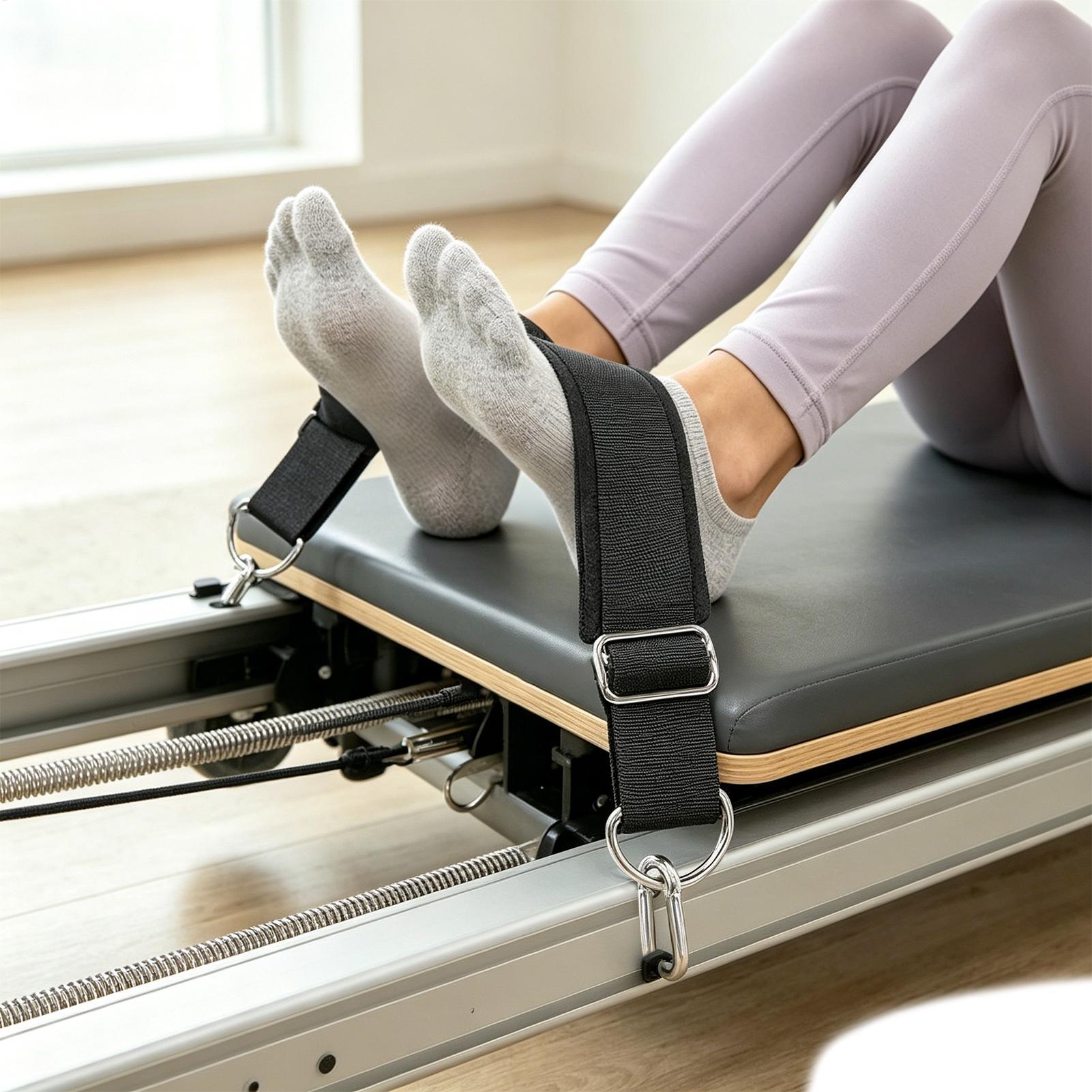 حزام قدم للبيلاتس مُسمك وقابل  - مراجعة Pilates & Yoga Reversible Mockneck Sweatshirt وسعره